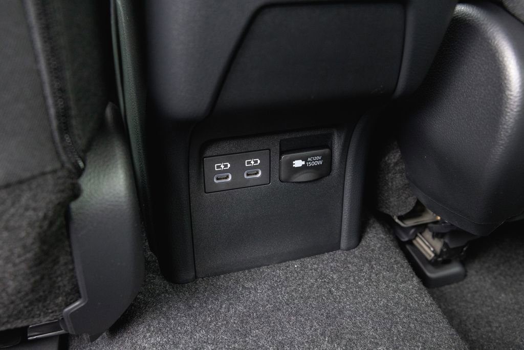 Used 2026 Toyota Prius Plug-In Hybrid image 30