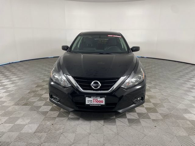 Used 2017 Nissan Altima 2.5 SR w/ Midnight Edition Package FWD image 24