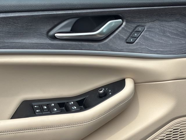 Certified 2023 Jeep Grand Cherokee L Limited image 12