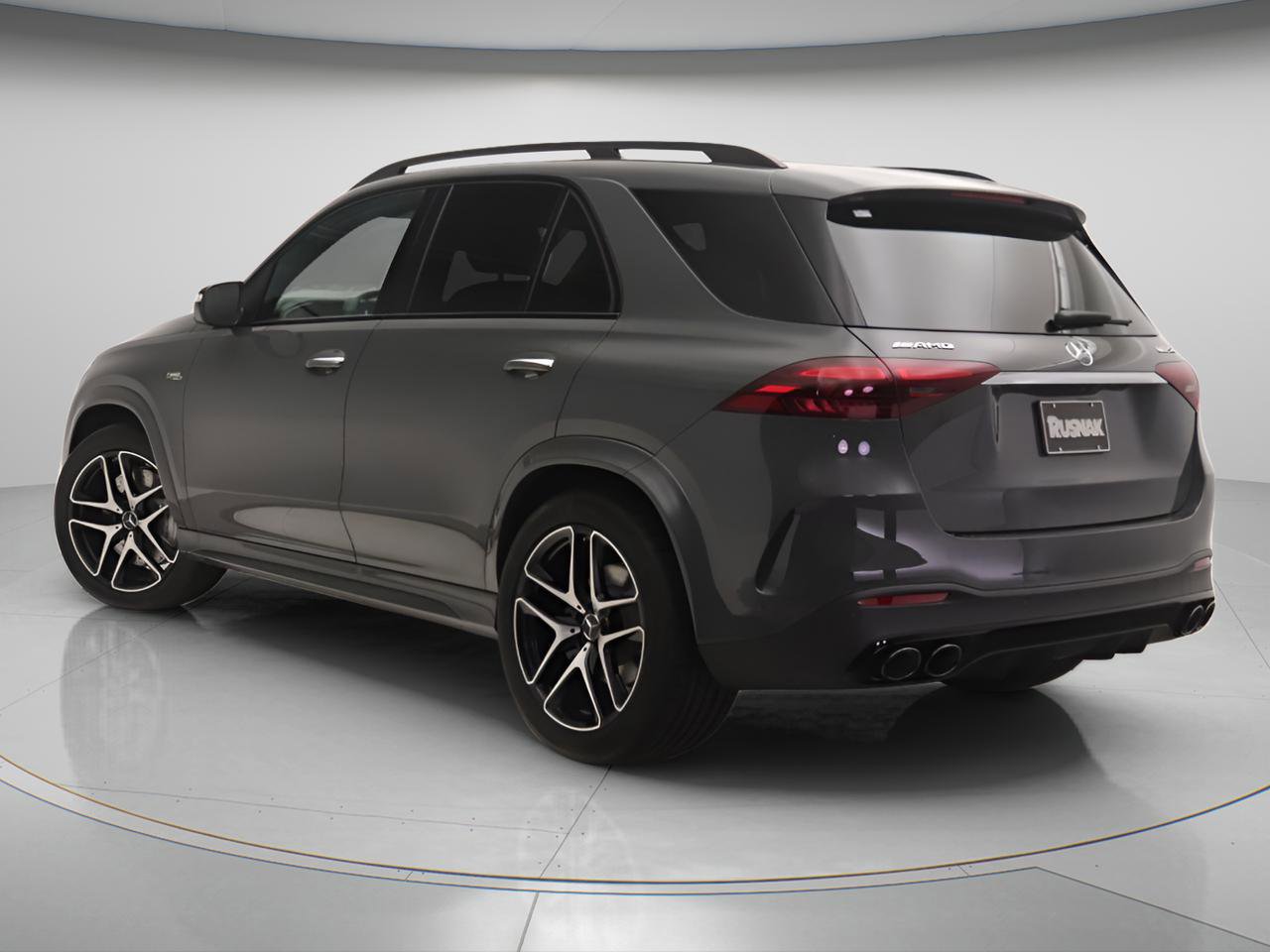 New 2026 Mercedes-Benz GLE 53 AMG 4MATIC image 2