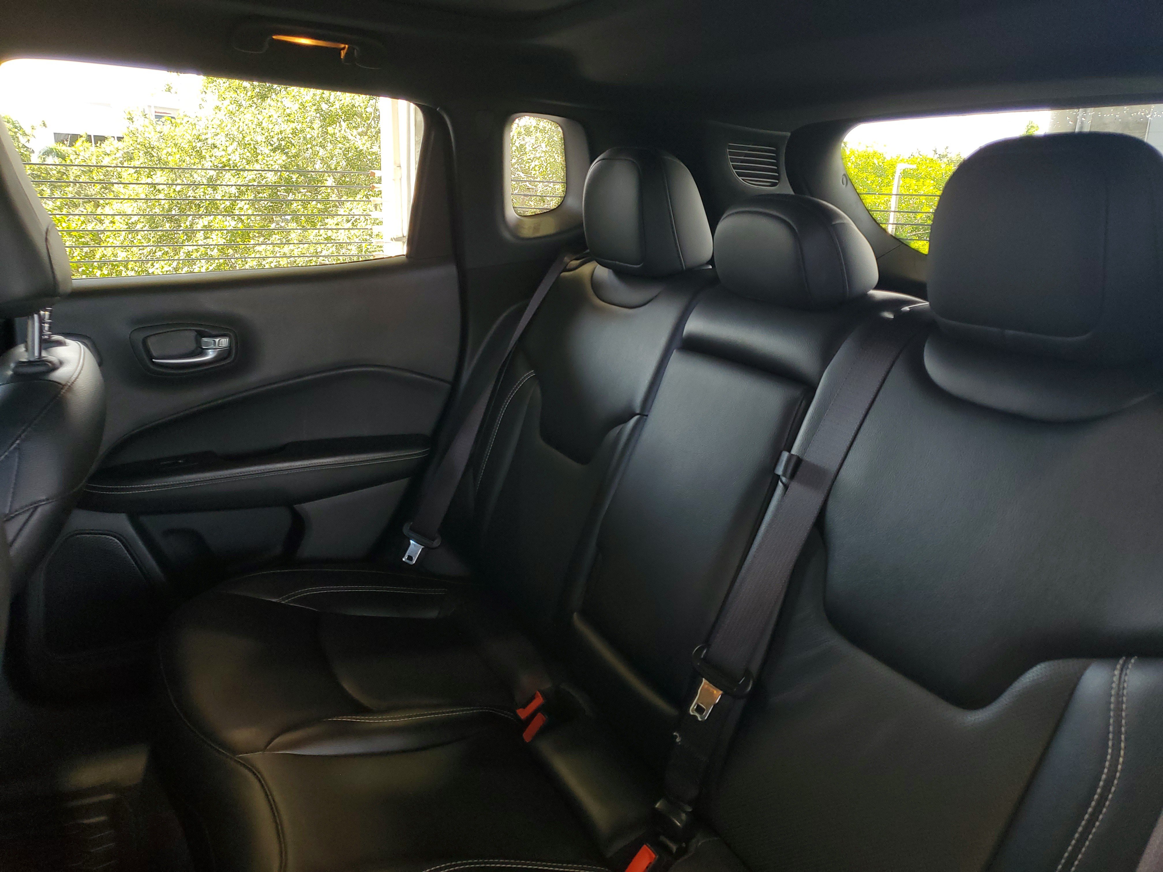 Used 2021 Jeep Compass Latitude w/ Sun and Sound Group FWD image 7