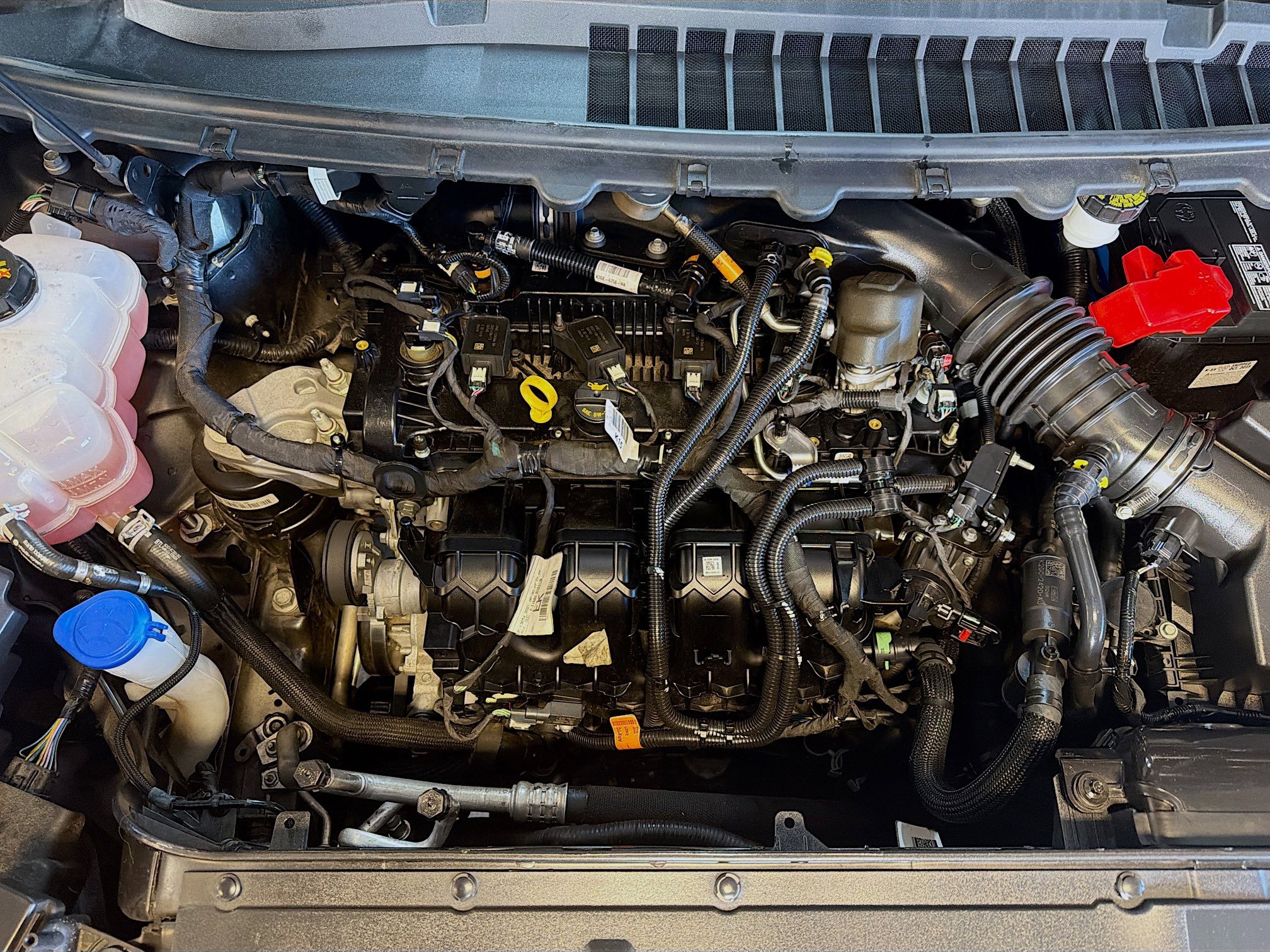 Used 2022 Ford Edge SEL image 32