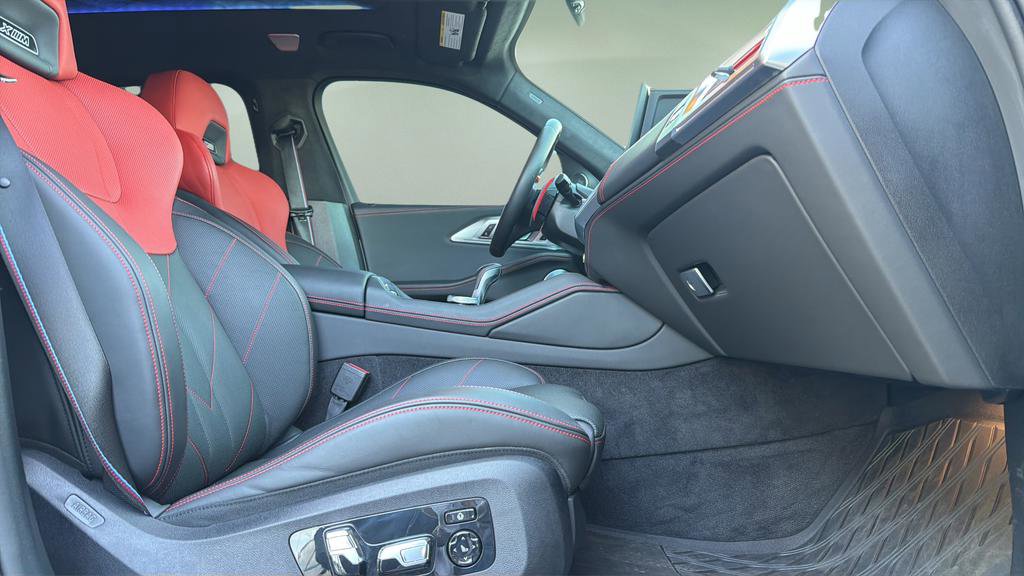 Used 2024 BMW XM Label Red image 11