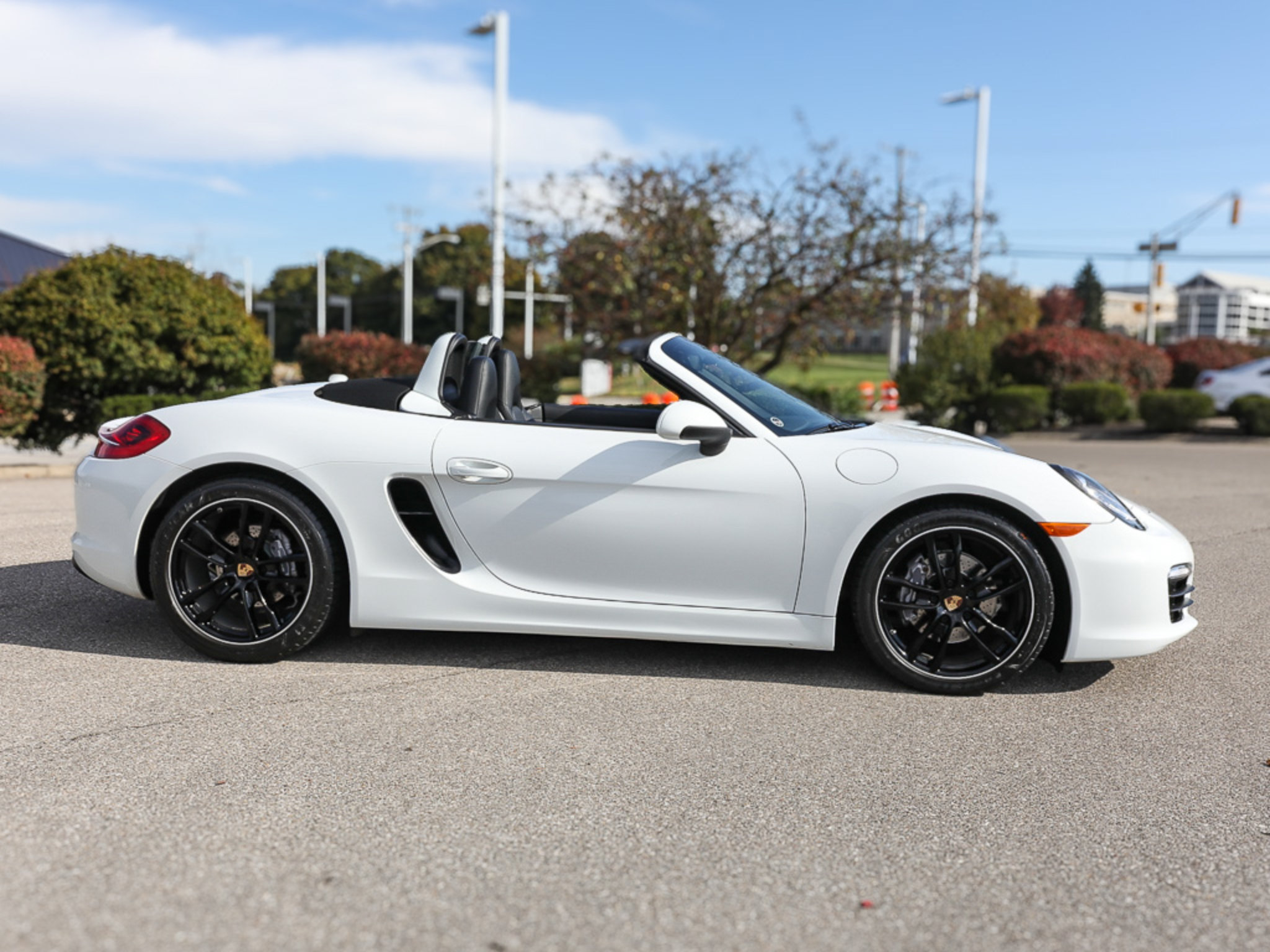 Used 2015 Porsche Boxster RWD image 16