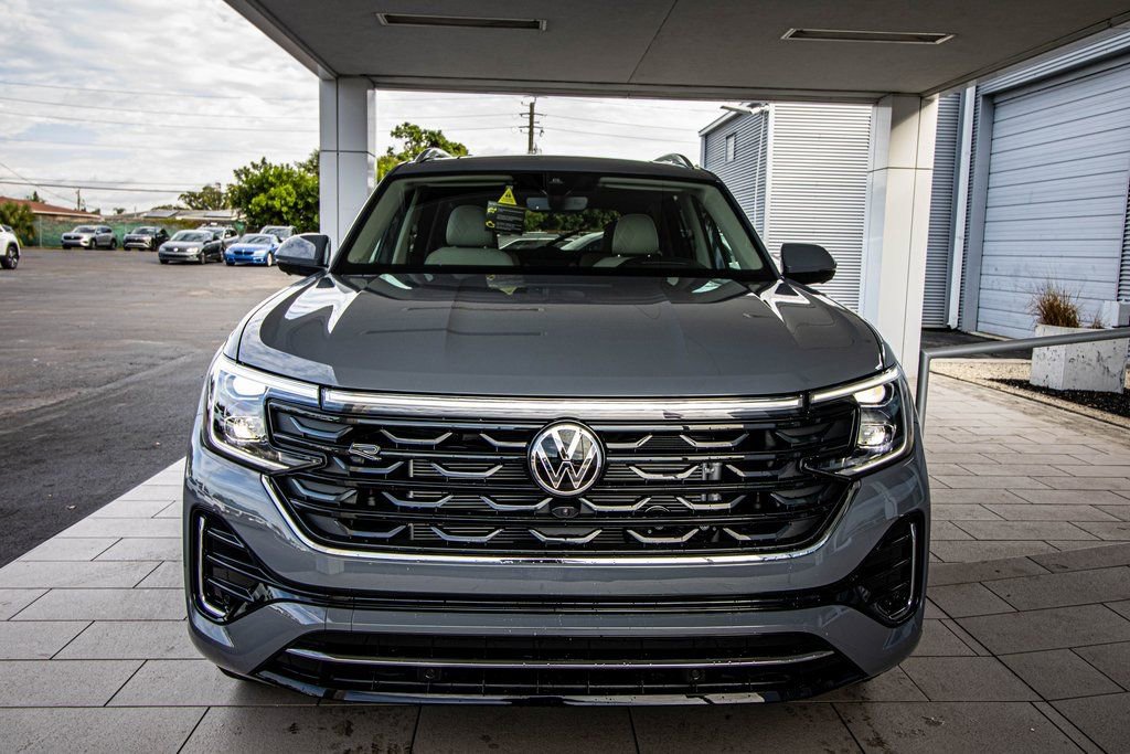 New 2026 Volkswagen Atlas SEL Premium R-Line image 8