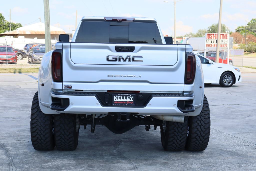 Used 2020 GMC Sierra 3500 Denali w/ Denali Ultimate Package AWD/4WD image 8