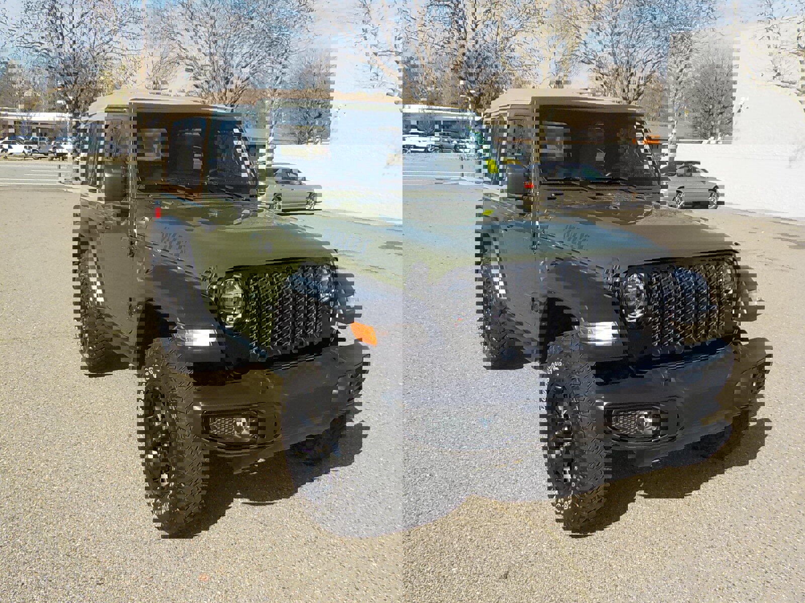 Used 2020 Jeep Wrangler Sport image 3