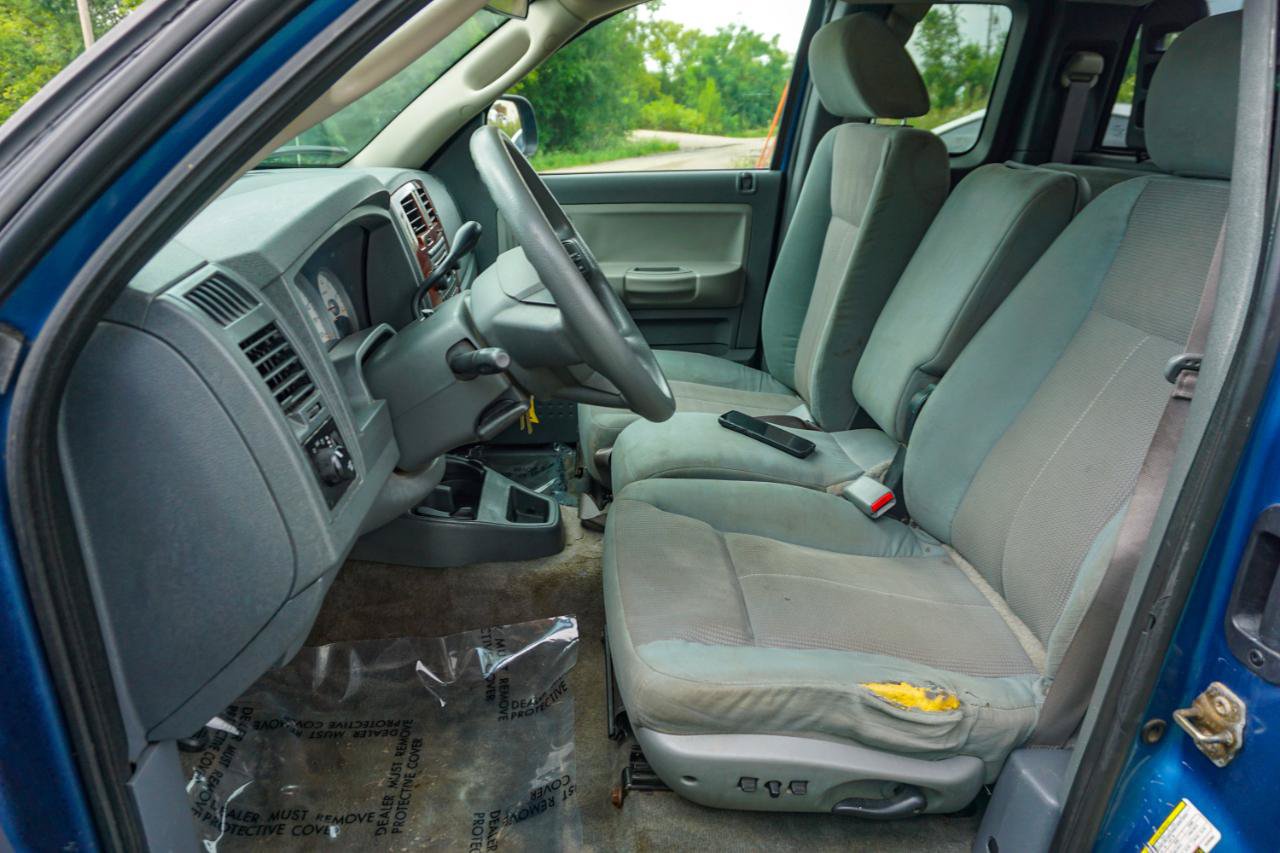 Used 2005 Dodge Dakota SLT AWD/4WD image 9