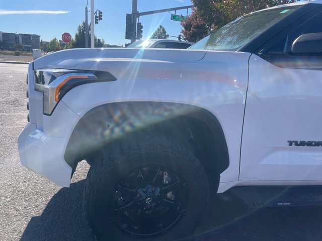 Used 2022 Toyota Tundra SR5 w/ Convenience Package RWD image 7