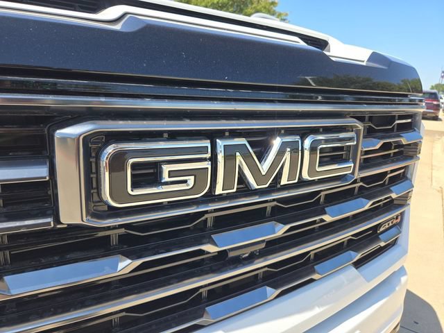 Used 2025 GMC Sierra 2500 AT4 w/ AT4 Premium Plus Package AWD/4WD image 29