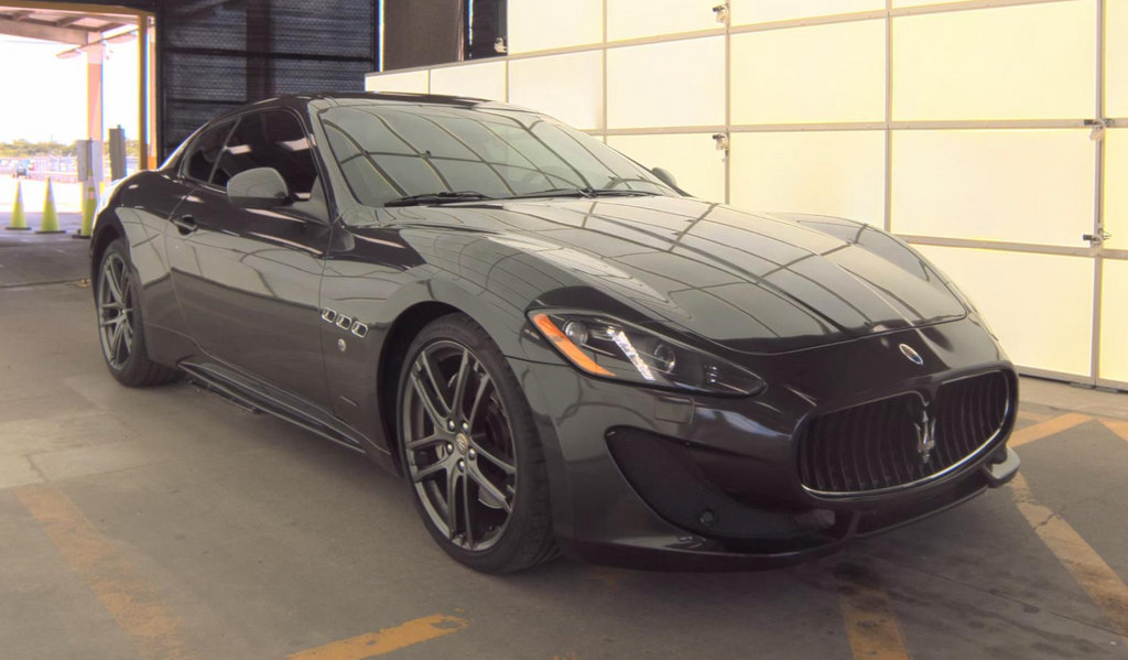 Used 2017 Maserati GranTurismo Sport RWD image 4