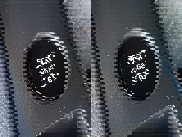 Used 2025 Nissan Kicks S image 19