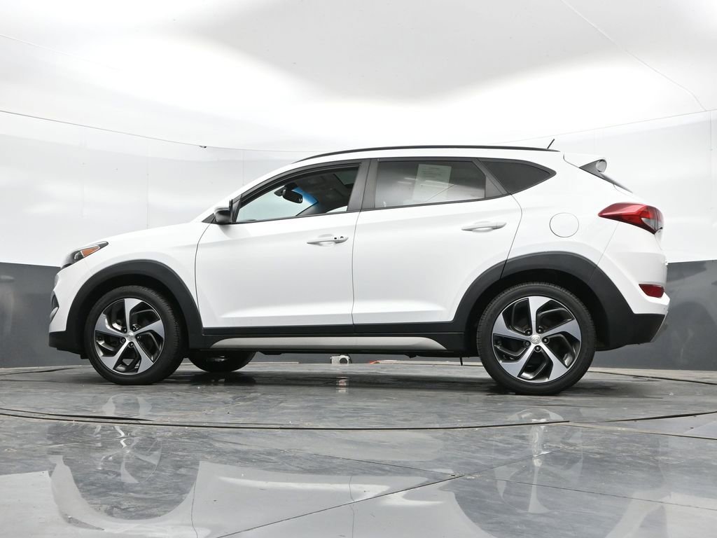 Used 2017 Hyundai Tucson Value AWD/4WD image 38