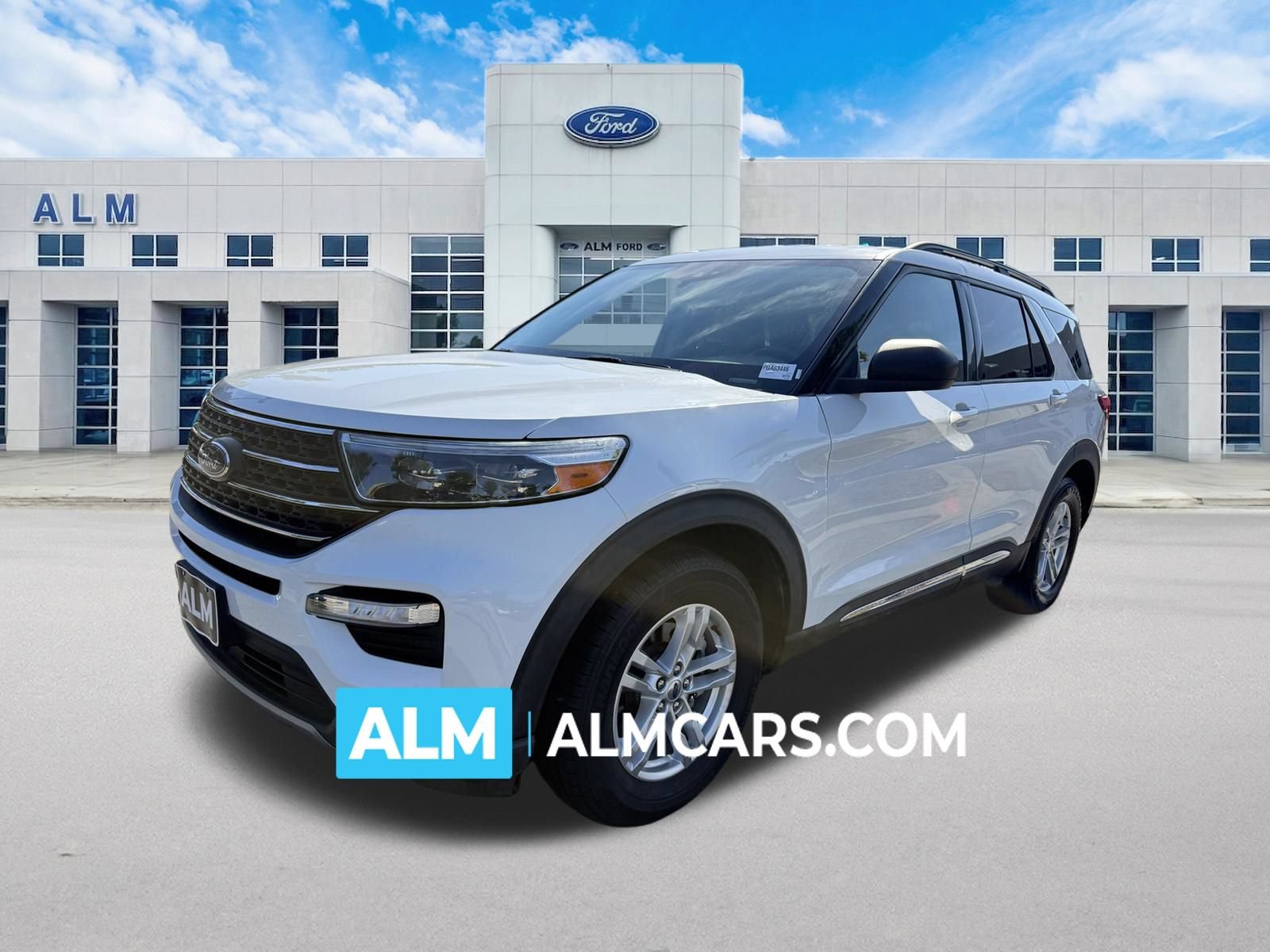 Used 2023 Ford Explorer XLT w/ Equipment Group 202A RWD video 1