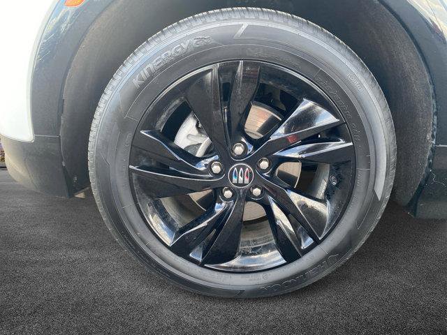 Used 2024 Buick Encore GX Sport Touring image 9