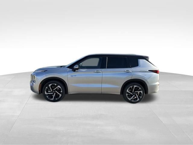 Used 2025 Mitsubishi Outlander SEL AWD/4WD image 6
