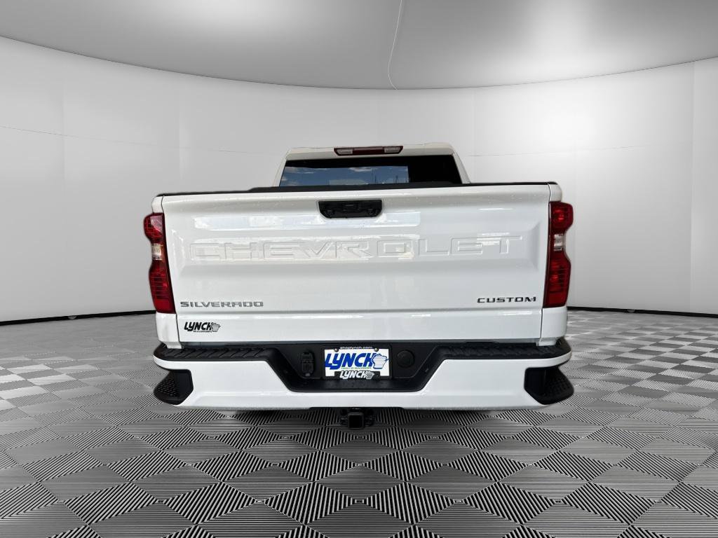 New 2026 Chevrolet Silverado 1500 Custom AWD/4WD image 4