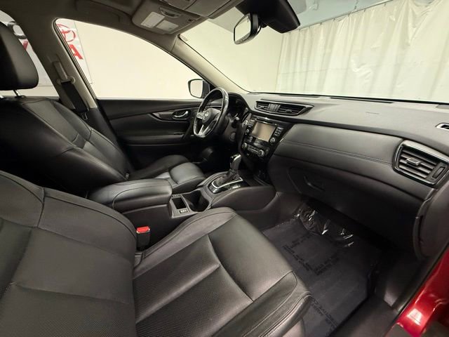 Used 2017 Nissan Rogue SL w/ SL Premium Package image 9