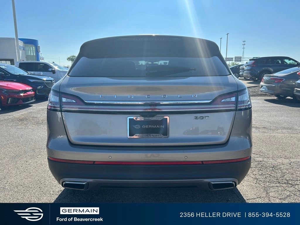 Used 2020 Lincoln Nautilus Reserve w/ Equipment Group 201A image 7