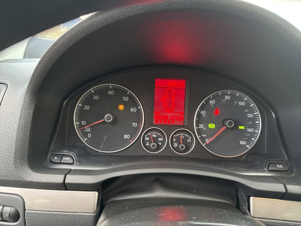 Used 2008 Volkswagen Rabbit S image 14