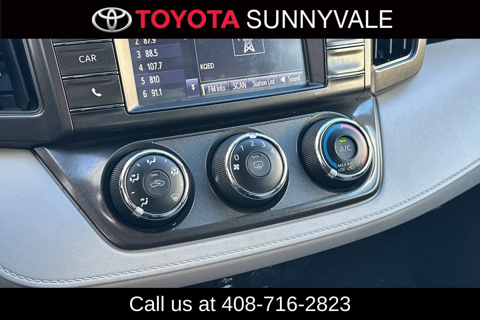 Used 2015 Toyota RAV4 LE FWD image 24