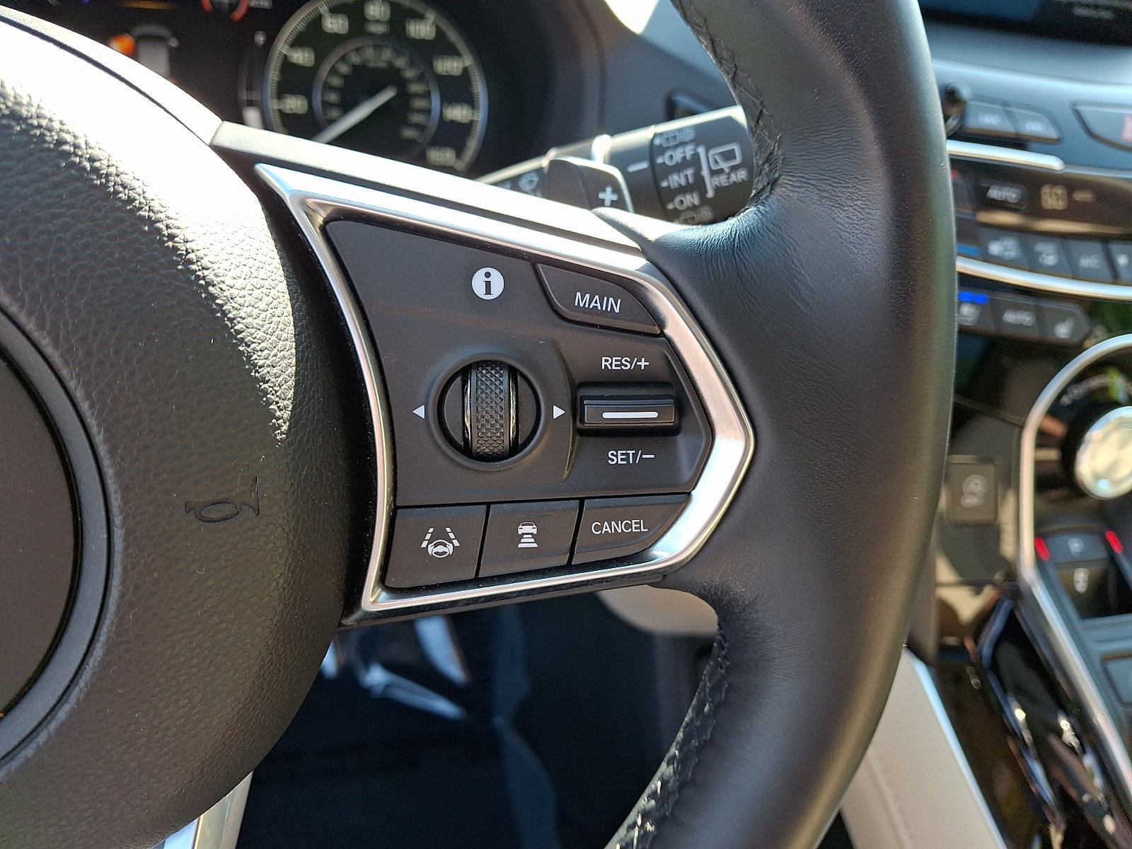 Used 2020 Acura RDX w/ Advance Package AWD/4WD image 22