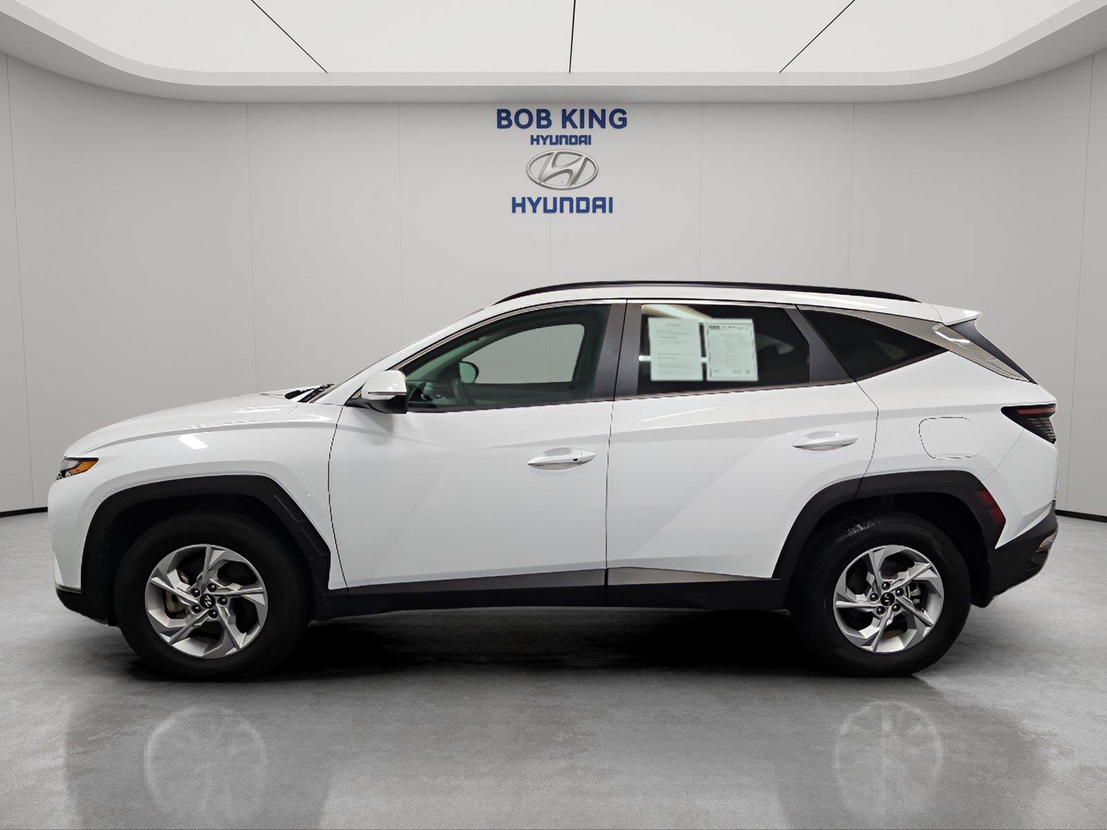 Used 2022 Hyundai Tucson SEL AWD/4WD image 2