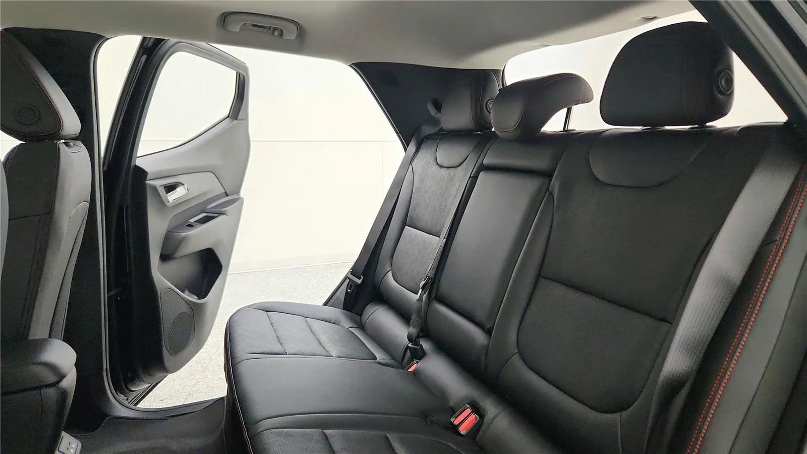 New 2027 Chevrolet Bolt RS w/ Technology Package image 30