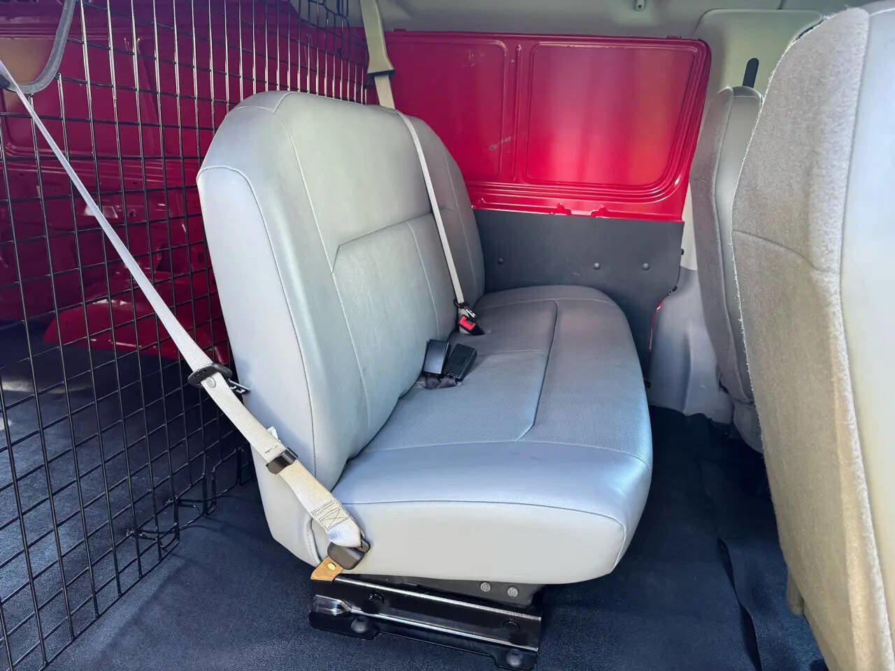 Used 2008 Ford E-350 and Econoline 350 Super Duty image 13