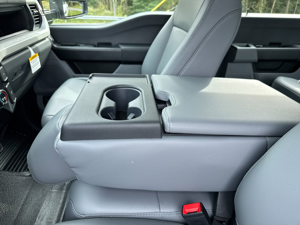 New 2026 Ford F250 XL w/ FX4 Off-Road Package image 18