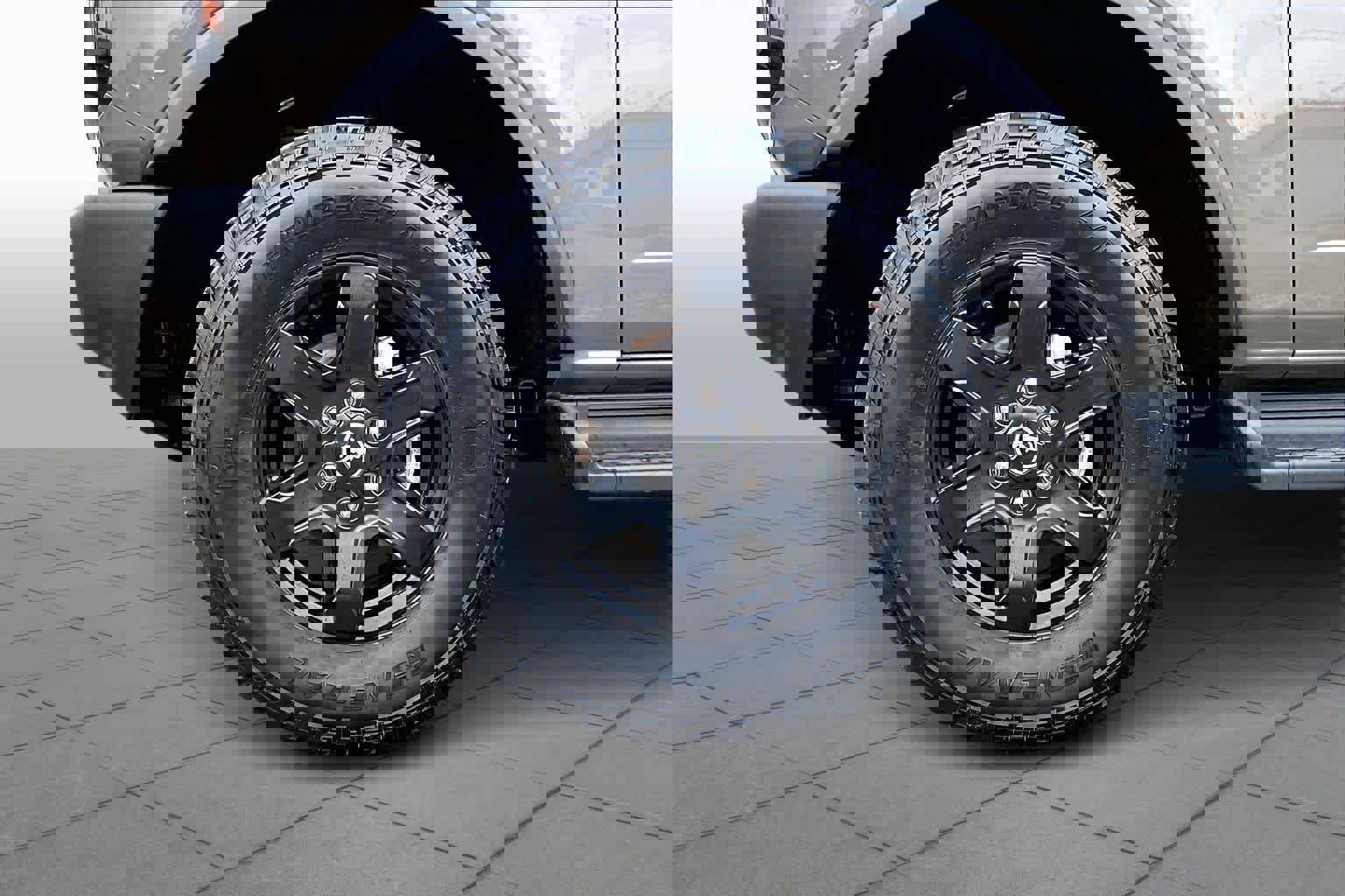 Certified 2025 Ford Bronco Big Bend image 11