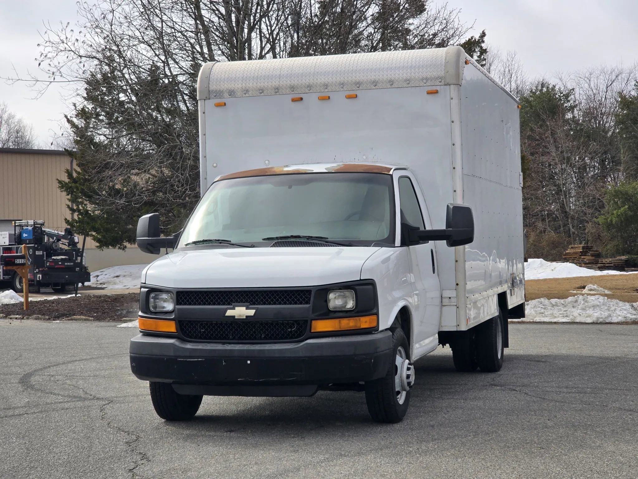 Used 2013 Chevrolet Express 3500 Extended image 3