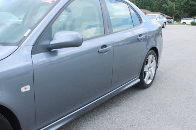 Used 2008 Saab 9-3 2.0T w/ Moonroof Package FWD image 39