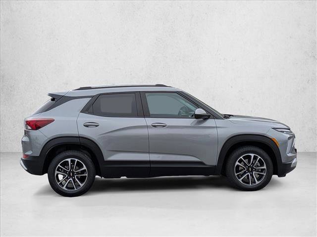 Used 2024 Chevrolet TrailBlazer LT image 4