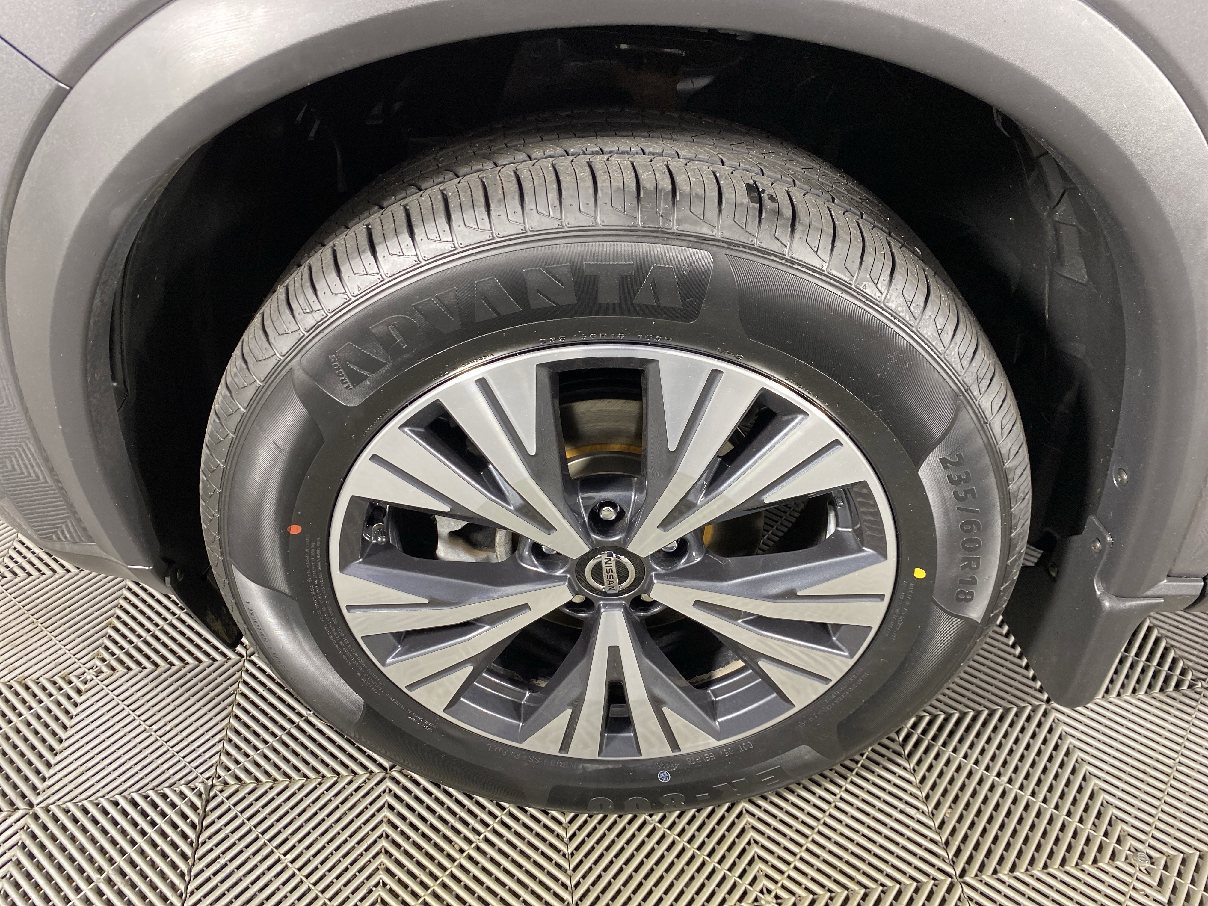 Used 2021 Nissan Rogue SV AWD/4WD image 11