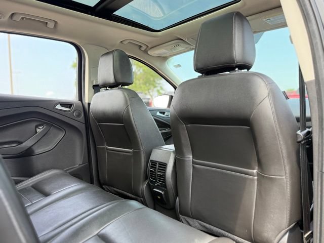 Used 2016 Ford Escape Titanium w/ Equipment Group 301A AWD/4WD image 19