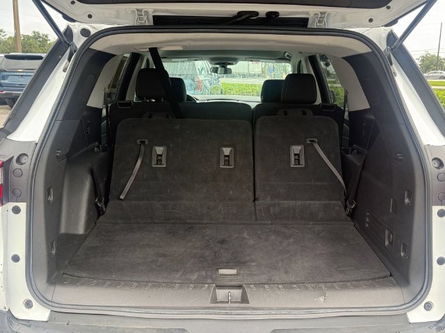 Certified 2021 Chevrolet Traverse LS FWD image 11