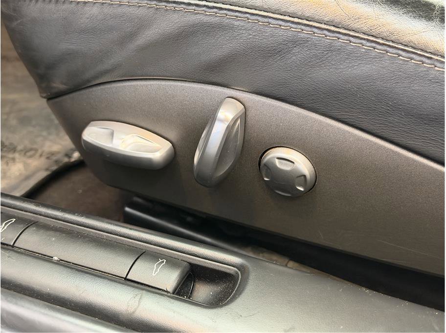 Used 2005 Porsche 911 Carrera S RWD image 28