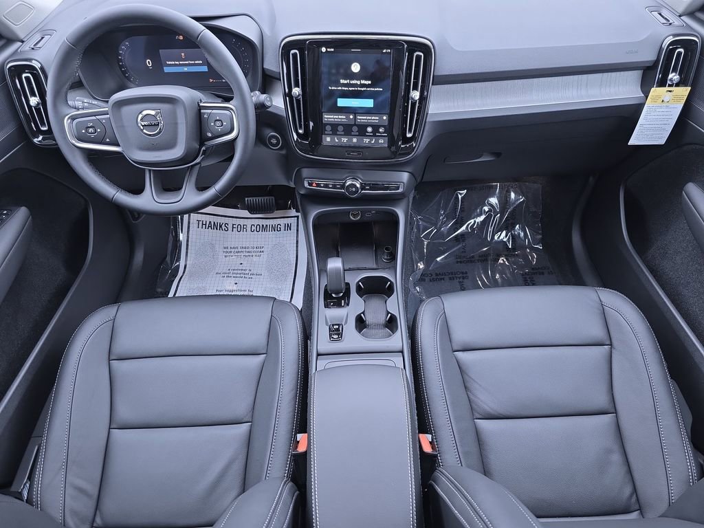 New 2026 Volvo XC40 B5 Core w/ Protection Package image 11