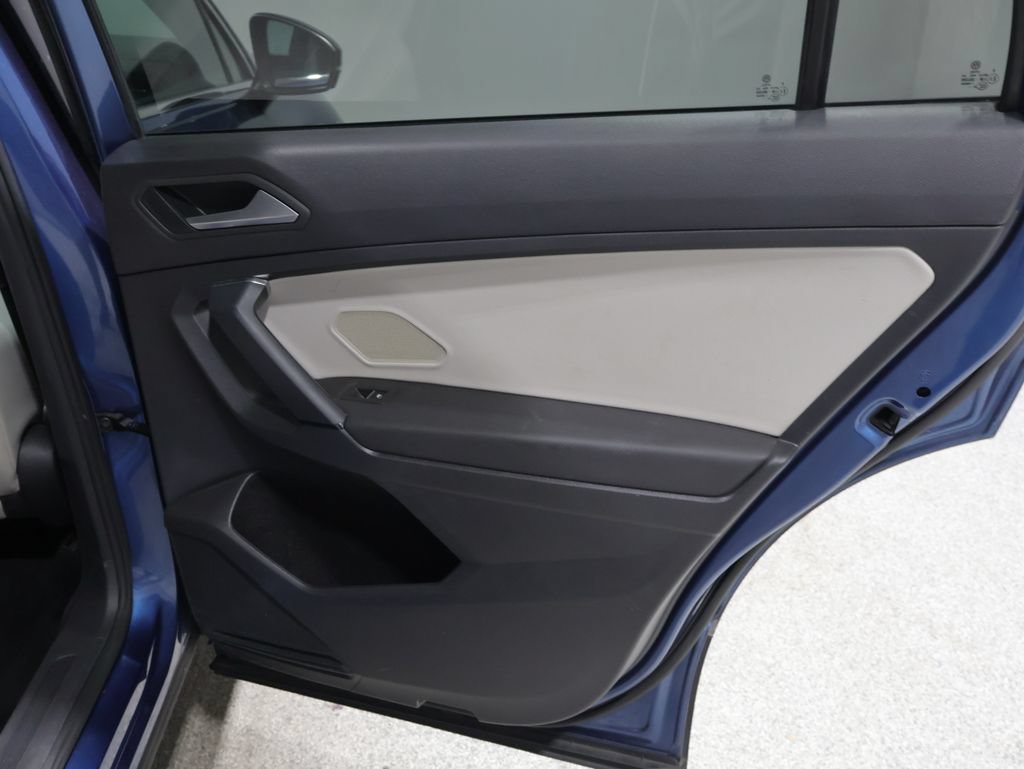Used 2019 Volkswagen Tiguan SEL AWD/4WD image 21