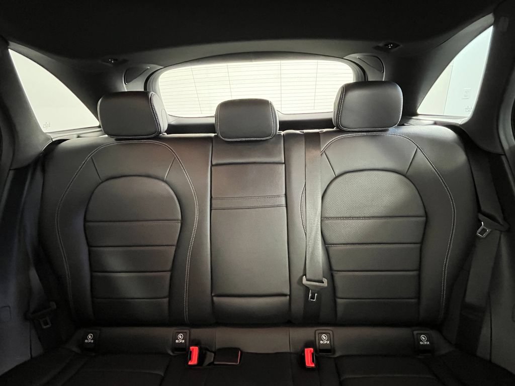 Used 2022 Mercedes-Benz GLC 300 4MATIC image 17