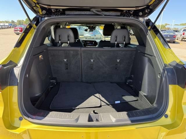 Used 2024 Chevrolet TrailBlazer RS AWD/4WD image 9