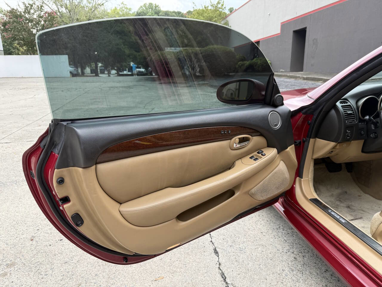 Used 2008 Lexus SC 430 Convertible image 31