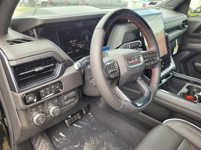 New 2026 GMC Yukon AT4 Ultimate w/ LPO, Floor Liner Package AWD/4WD image 20