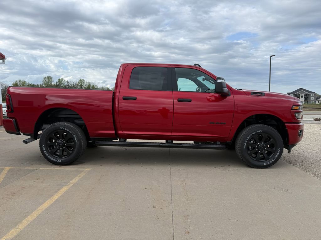 New 2026 RAM 2500 Big Horn AWD/4WD image 4