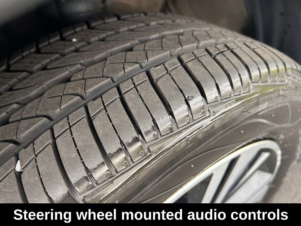 Used 2023 Mitsubishi Eclipse Cross SE image 14