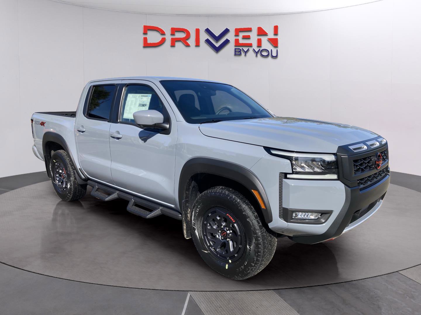 New 2026 Nissan Frontier PRO-4X w/ Pro-4x Convenience Package image 7