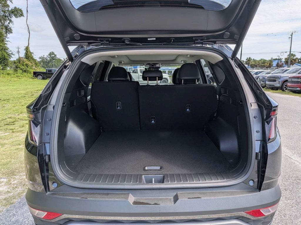 Used 2024 Hyundai Tucson Limited AWD/4WD image 13