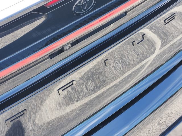 Used 2025 Toyota Prius FWD image 6