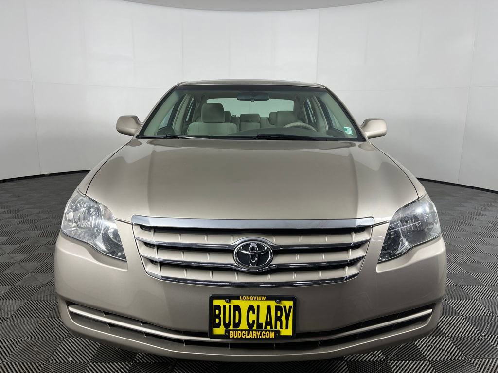 Used 2006 Toyota Avalon XL image 2